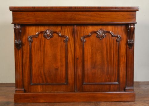 Victorian, Mahogany Chiffonier / Sideboard