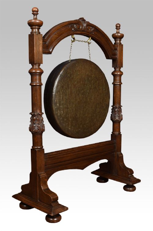 Carved Victorian Oak Dinner Gong