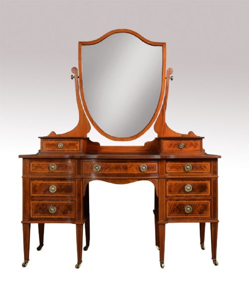 Edwardian Mahogany Dressing Table by Maple & Co