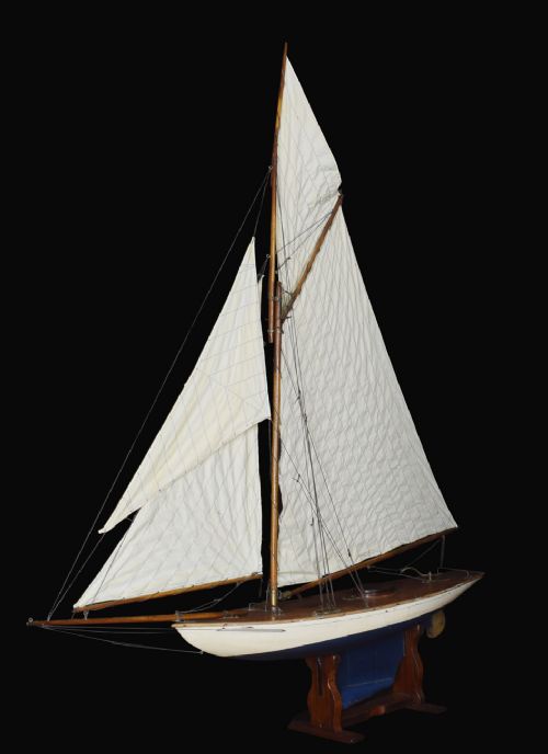 Pond Yacht