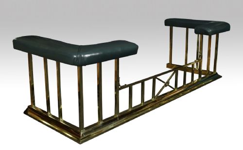 Early 20th Century Brass and Leather Upholstered Club Fender