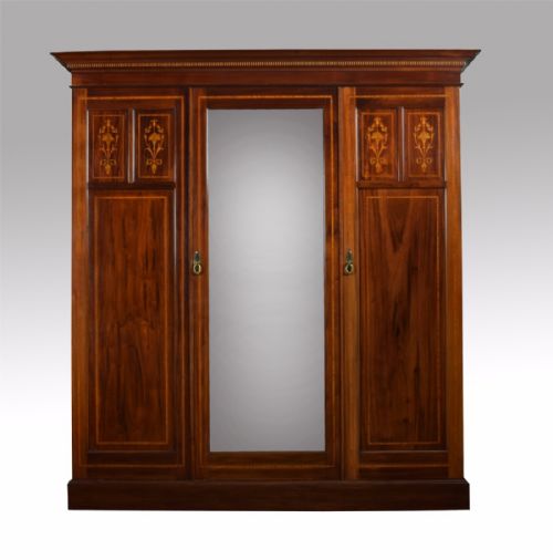 Maple & Co Edwardian Mahogany Three Door Wardrobe