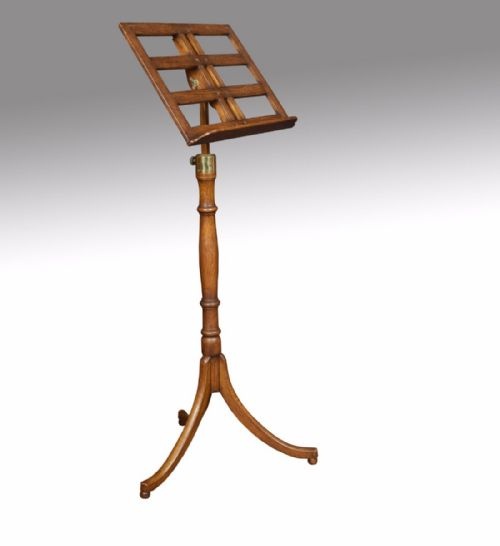 Late 19th Century Oak Music Stand