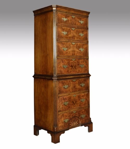 George I Stlye Figured Walnut Chest on Chest