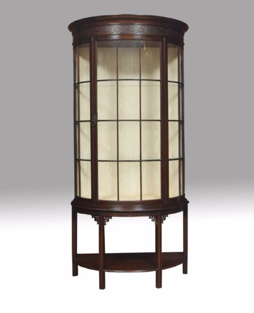Edwardian Mahogany Bow Fronted Display Cabinet