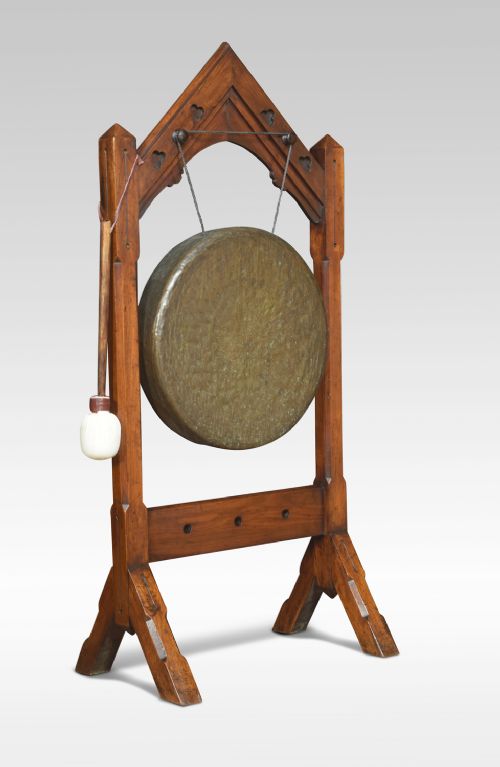 Victorian Gothic Revival Oak Framed Dinner Gong