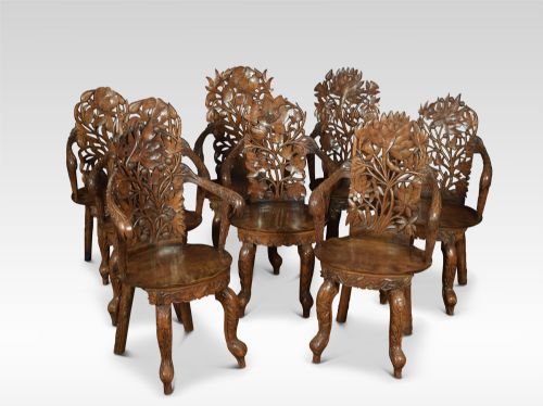 fig 1. Anglo-Indian carved walnut dining suite