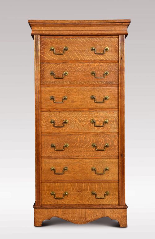 Oak Seven Drawer Wellington Chest