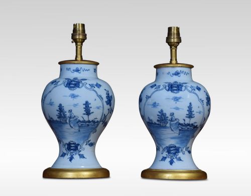 Pair of Delft Blue Porcelain Table Lamp