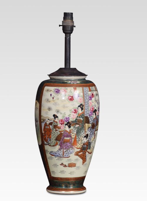 Japanise Porcelain Vase Lamp