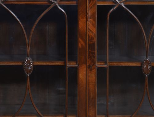 MAHOGANY TWO DOOR GLAZED BOOKCASE - ADDITIONAL PHOTO 9