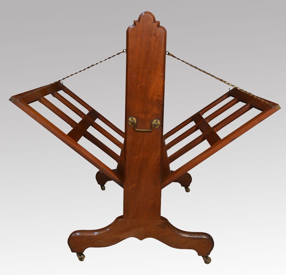 mahogany folio stand 