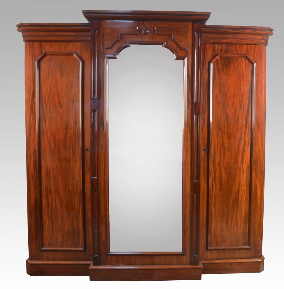 mahogany three door wardrobe 