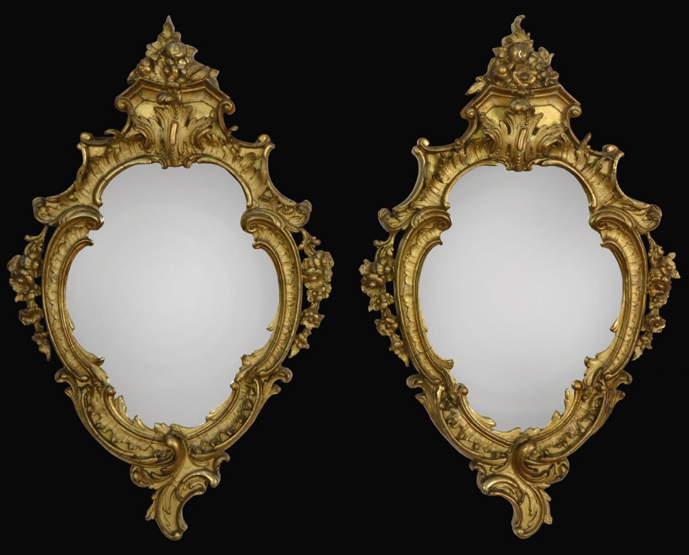 Pair of giltwood wall mirrors 