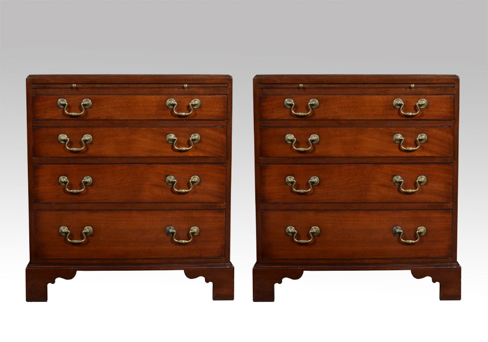 Pair of small mahogany bedside chests