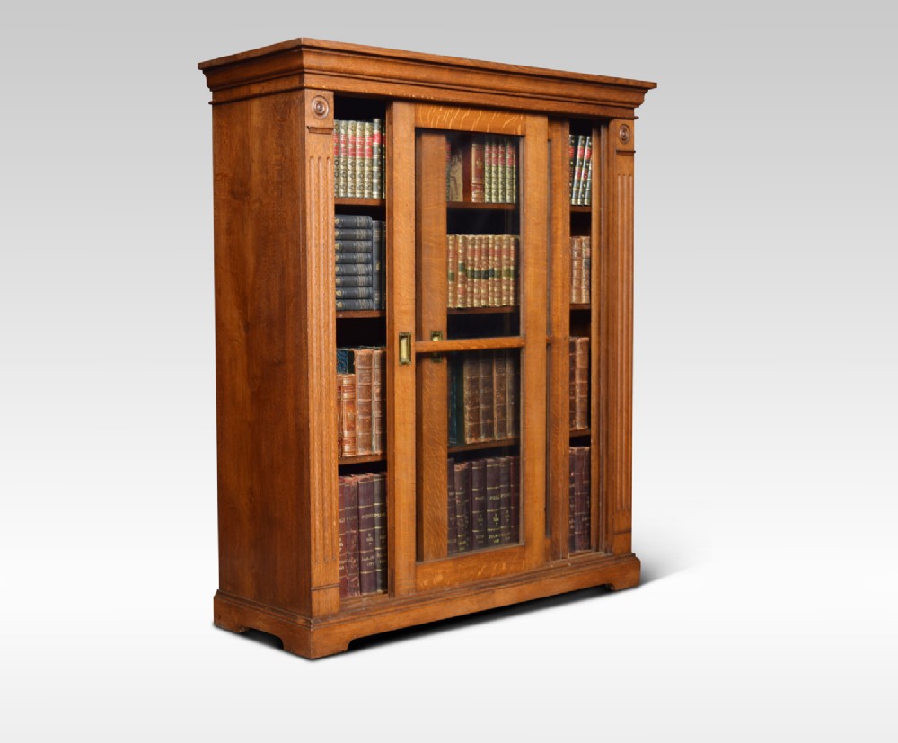 Late 19th Century oak glazed bookcase