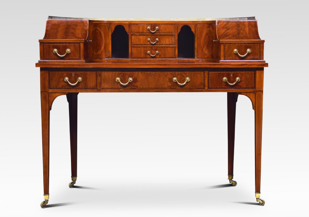 Mahogany Carlton House desk