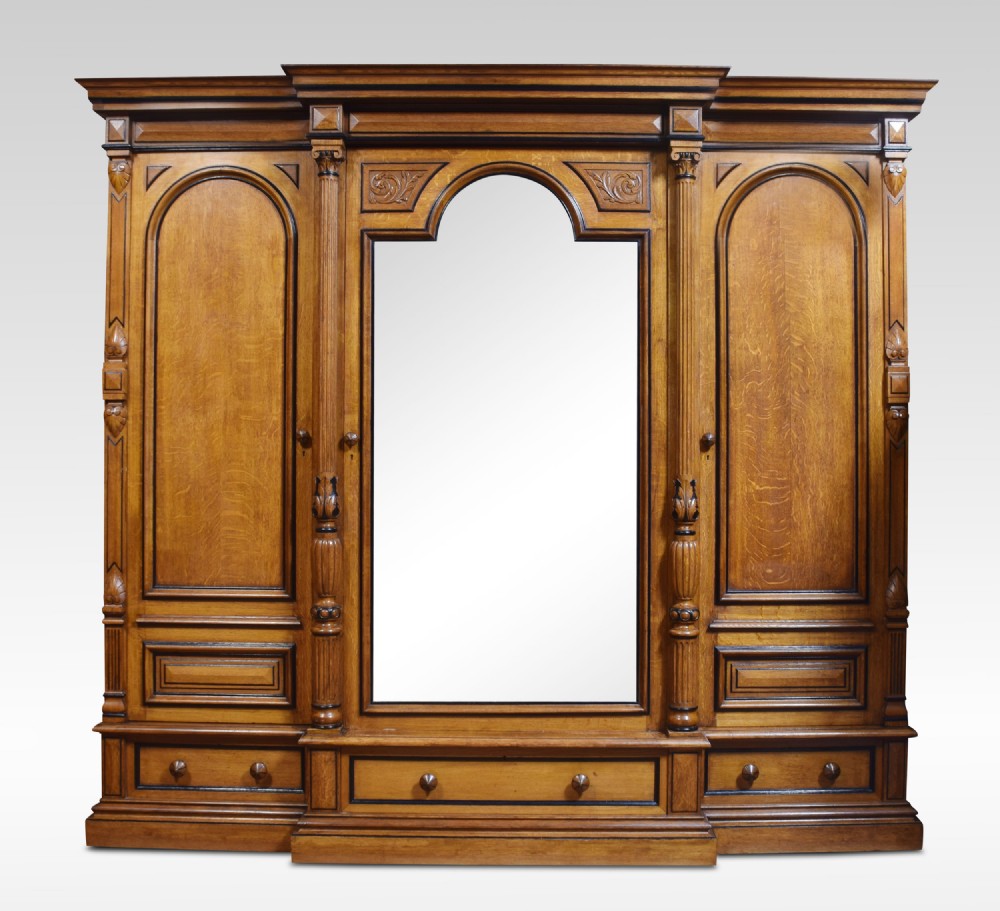 19th Century oak compactum wardrobe