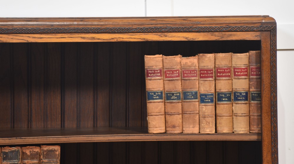 Oak open bookcase View III