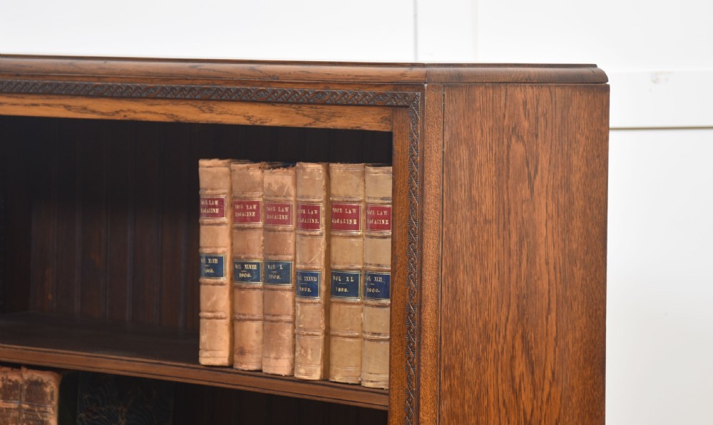 Oak open bookcase View VI