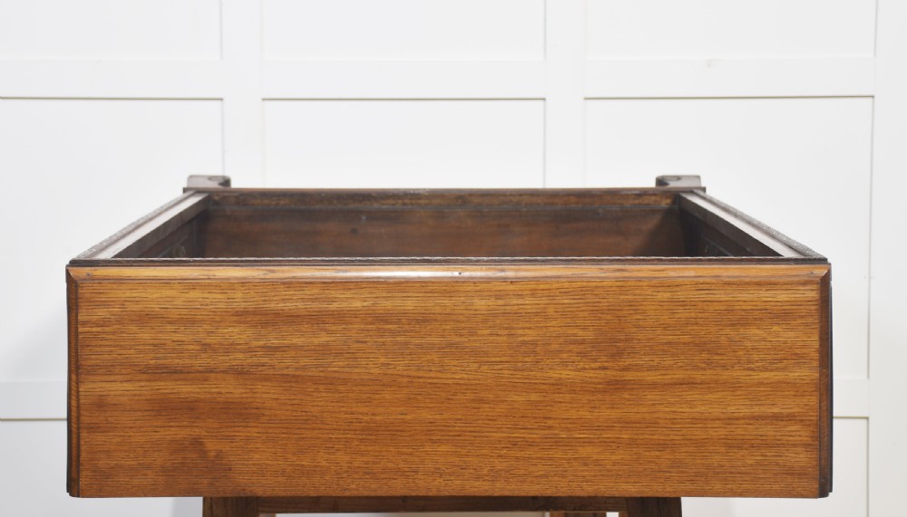 Oak open bookcase View XIII
