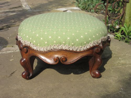 Victorian Walnut Circular Foot Stool C1860