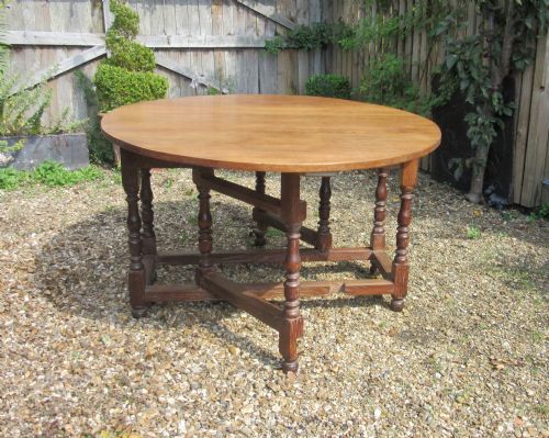 Heal's Solid Oak Gateleg Dining Table