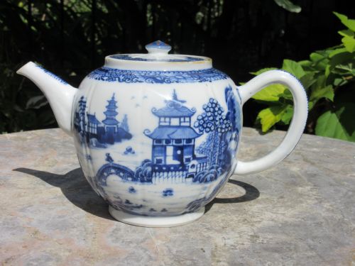 Chinese Blue & White Porcelain Teapot C1800
