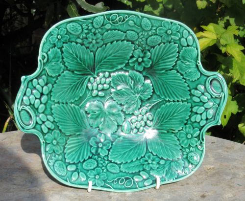 fig 1. ENGLISH MAJOLICA DESSERT SERVICE c1850
