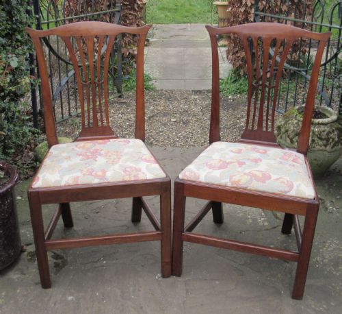 Pair Georgian Mahogany Side Chairs C1780
