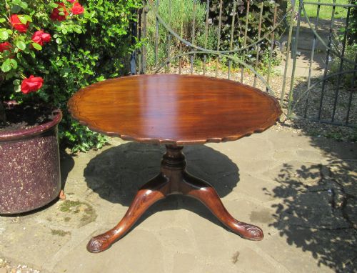 Georgian Mahogany Tripod Coffee Table C1800