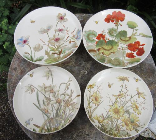 fig 1. GEORGE JONES 12 PIECE DESSERT SERVICE FAMILIAR HOJ FLOWERS