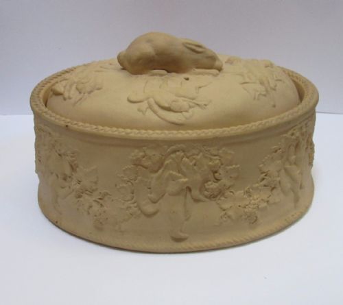 19th Century Wedgwood Caneware Game Pie Dish
