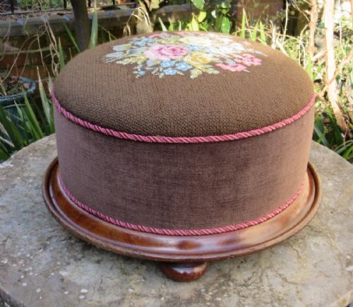 Fine Victorian Circular Mahogany Footstool Foot Stool C1860