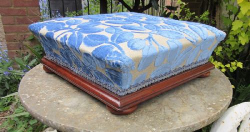 Good Victorian Mahogany Foot Stool Footstool C1850