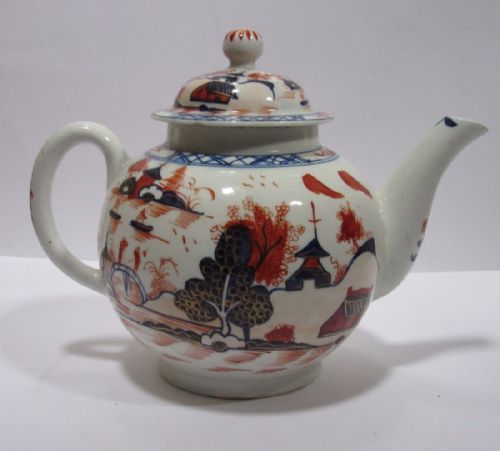 fig 1. LOWESTOFT PORCELAIN DOLL'S HOUSE PATTERN TEAPOT c1770