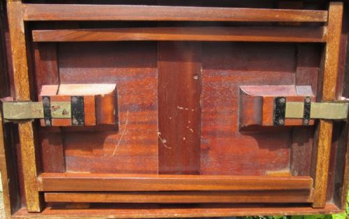 fig 1. INLAID MAHOGANY METAMORPHIC BUTLER'S TRAY c1910