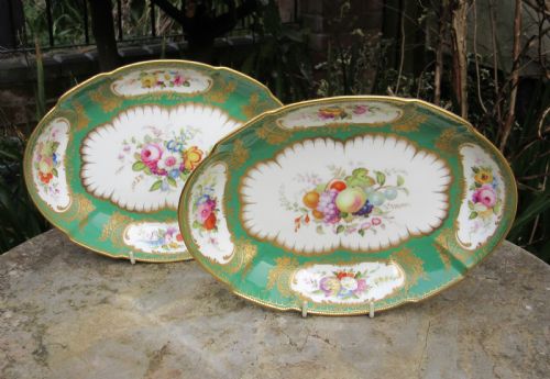 Pair of 19th Century English Porcelain Hand-painted Dishes