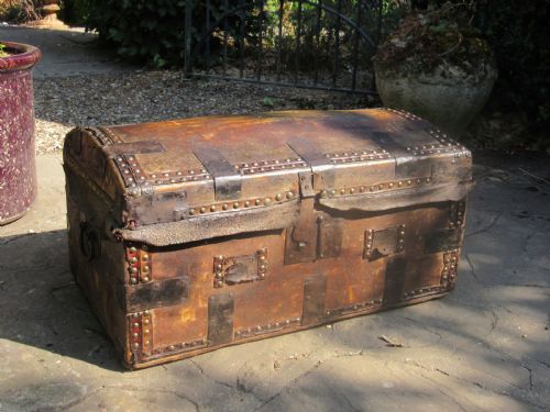 Small Georgian Furnell & Bagnal Hide Travelling Trunk C1810