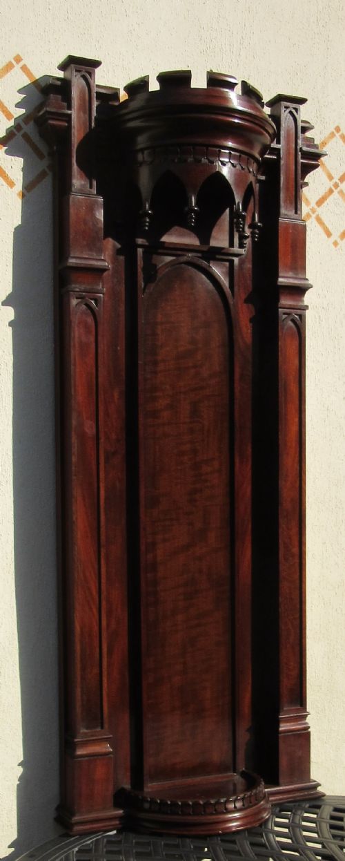 fig 1. FINE GOTHIC MAHOGANY HANGING WALL BRACKET c1840
