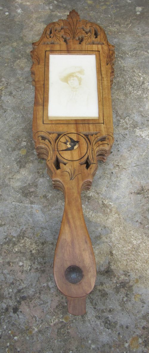 fig 1. ANTIQUE SORRENTO WARE FAN PHOTO FRAME