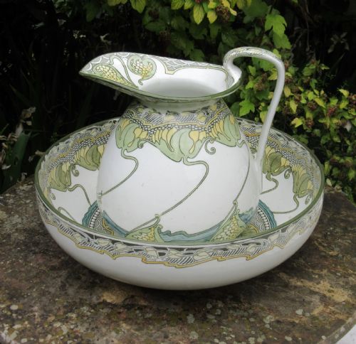 Art Nouveau Royal Doulton Kelmscot Jug & Basin