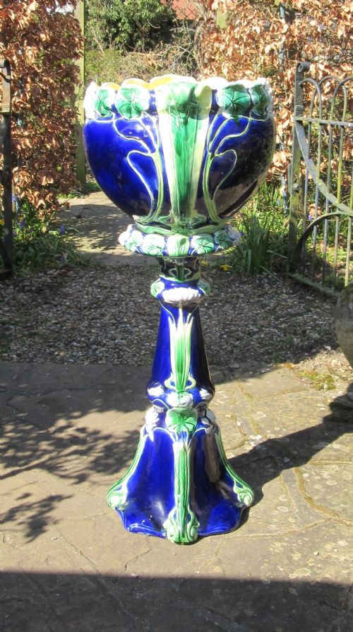 fig 1. GOOD ART NOUVEAU MAJOLICA WATERLILY JARDINIERE & STAND