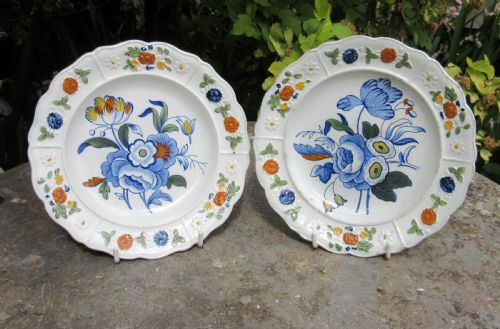 Pair of English Prattware Plates C1820