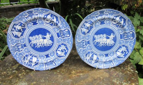 Pair of Spode Zeus in His Chariot Plates C1810