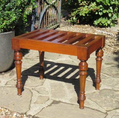 Good Victorian Walnut Luggage Stand