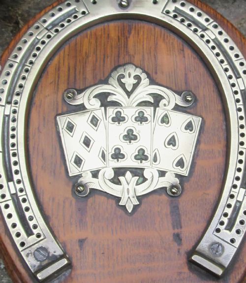 fig 1. ANTIQUE OAK HORSESHOE CRIBBAGE BOARD BOX