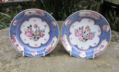 Small Pair 18thc Chinese Famille Rose Dishes