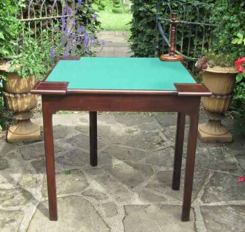 FINE GEORGIAN MAHOGANY CARD TABLE C1760 - ADDITIONAL PHOTO 3