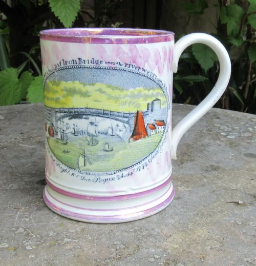 fig 1. SUNDERLAND LUSTRE IRON BRIDGE FROG MUG c1860